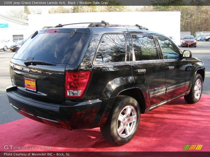 Black / Medium Slate Gray 2006 Jeep Grand Cherokee Laredo 4x4