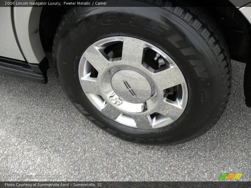 Pewter Metallic / Camel 2006 Lincoln Navigator Luxury