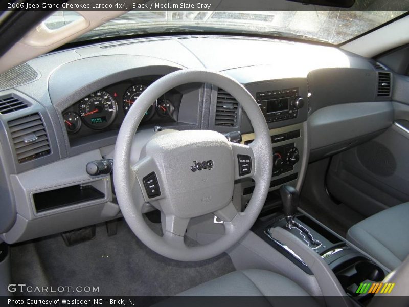 Black / Medium Slate Gray 2006 Jeep Grand Cherokee Laredo 4x4