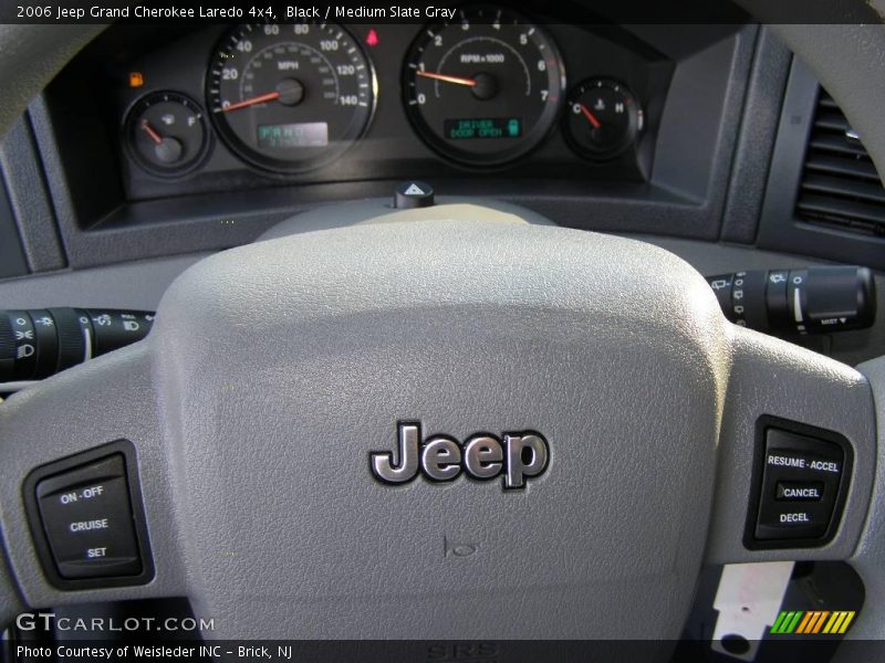 Black / Medium Slate Gray 2006 Jeep Grand Cherokee Laredo 4x4