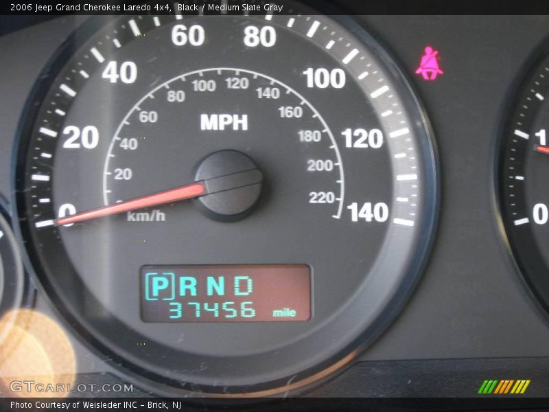 Black / Medium Slate Gray 2006 Jeep Grand Cherokee Laredo 4x4
