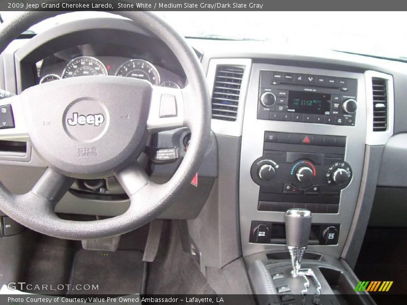 Stone White / Medium Slate Gray/Dark Slate Gray 2009 Jeep Grand Cherokee Laredo