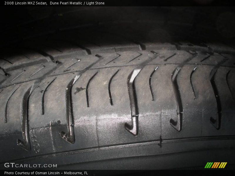 Dune Pearl Metallic / Light Stone 2008 Lincoln MKZ Sedan