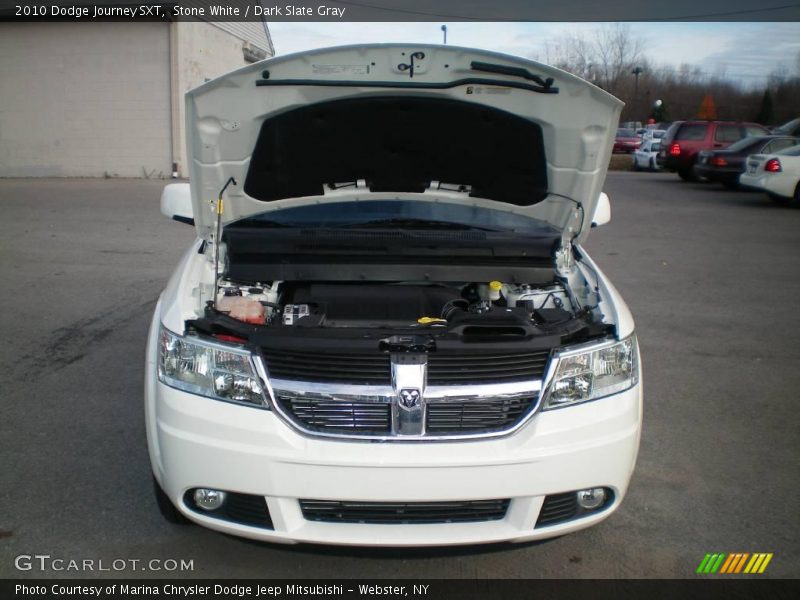 Stone White / Dark Slate Gray 2010 Dodge Journey SXT