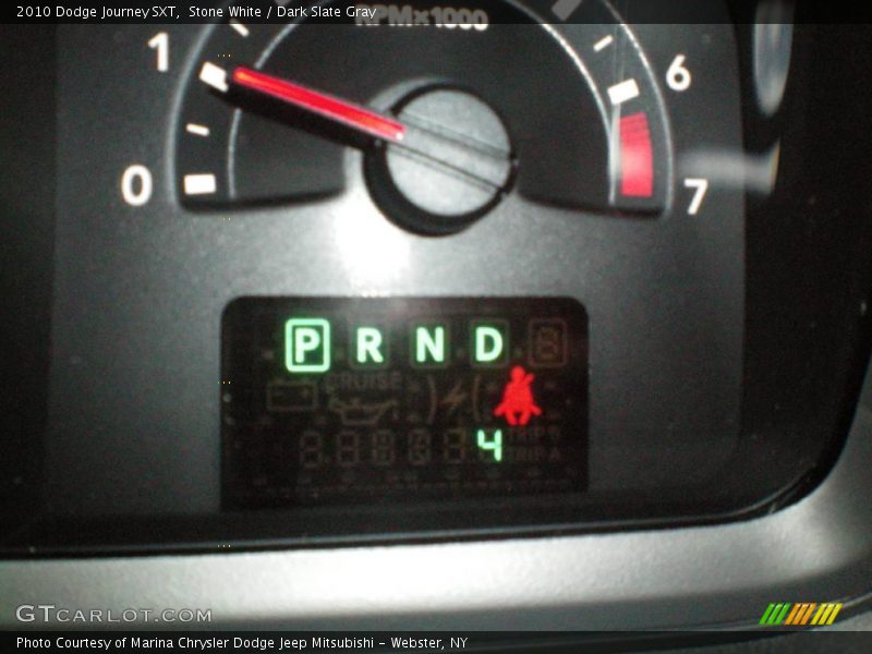 Stone White / Dark Slate Gray 2010 Dodge Journey SXT