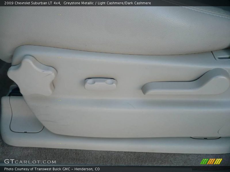 Greystone Metallic / Light Cashmere/Dark Cashmere 2009 Chevrolet Suburban LT 4x4