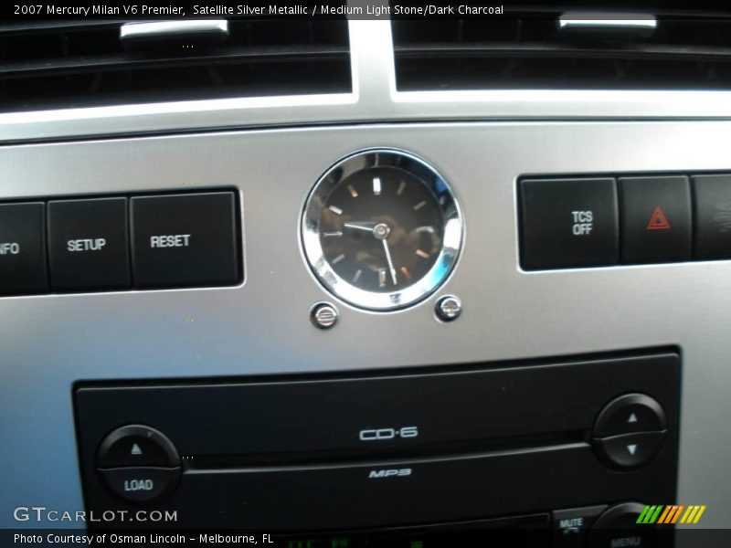 Satellite Silver Metallic / Medium Light Stone/Dark Charcoal 2007 Mercury Milan V6 Premier