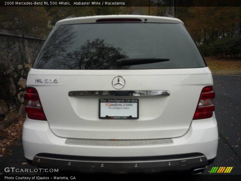 Alabaster White / Macadamia 2006 Mercedes-Benz ML 500 4Matic