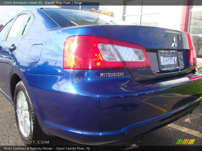 Maizen Blue Pearl / Beige 2009 Mitsubishi Galant ES