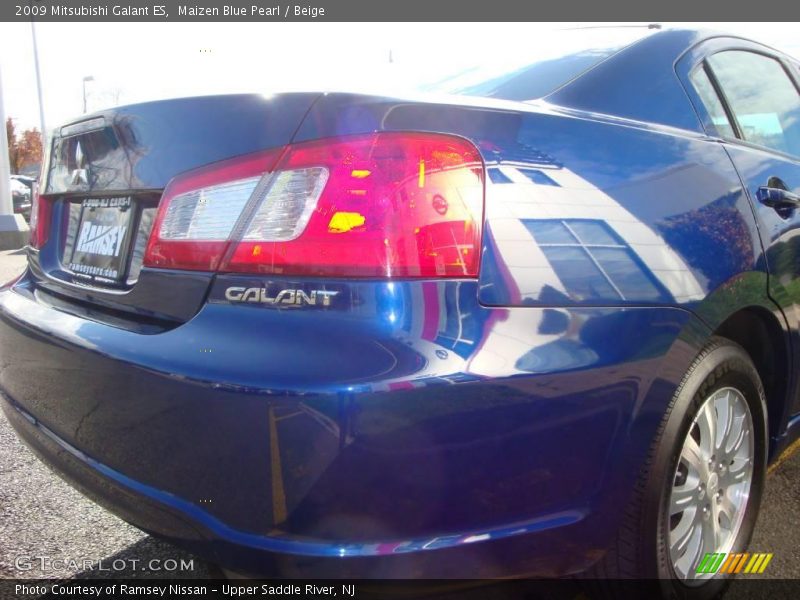Maizen Blue Pearl / Beige 2009 Mitsubishi Galant ES