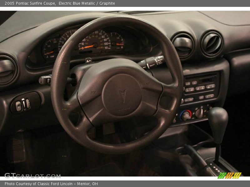 Electric Blue Metallic / Graphite 2005 Pontiac Sunfire Coupe