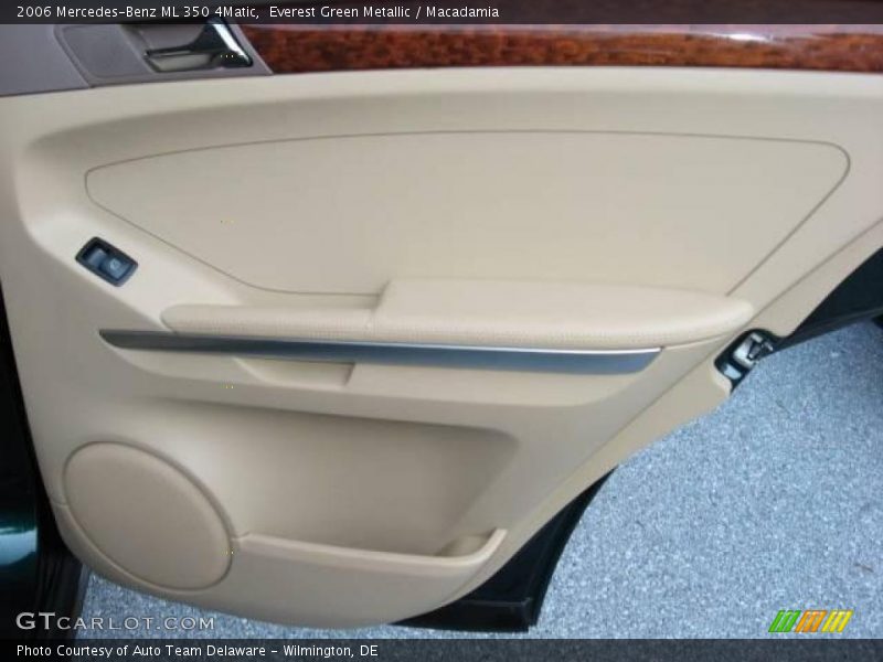 Everest Green Metallic / Macadamia 2006 Mercedes-Benz ML 350 4Matic