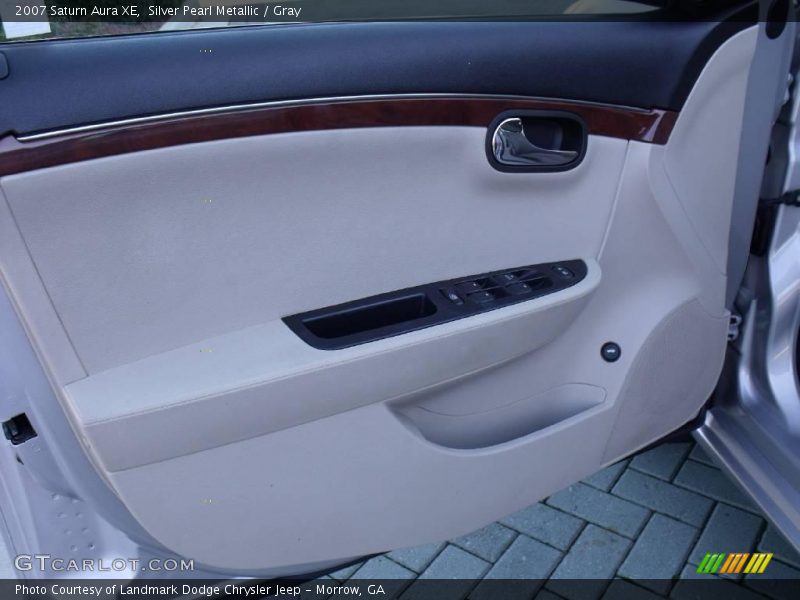 Silver Pearl Metallic / Gray 2007 Saturn Aura XE
