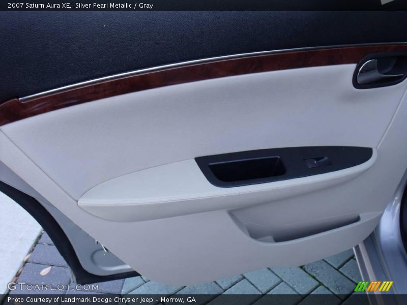 Silver Pearl Metallic / Gray 2007 Saturn Aura XE