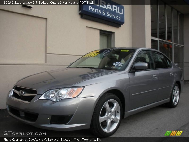 Quartz Silver Metallic / Off Black 2009 Subaru Legacy 2.5i Sedan