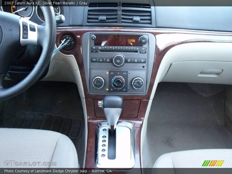 Silver Pearl Metallic / Gray 2007 Saturn Aura XE