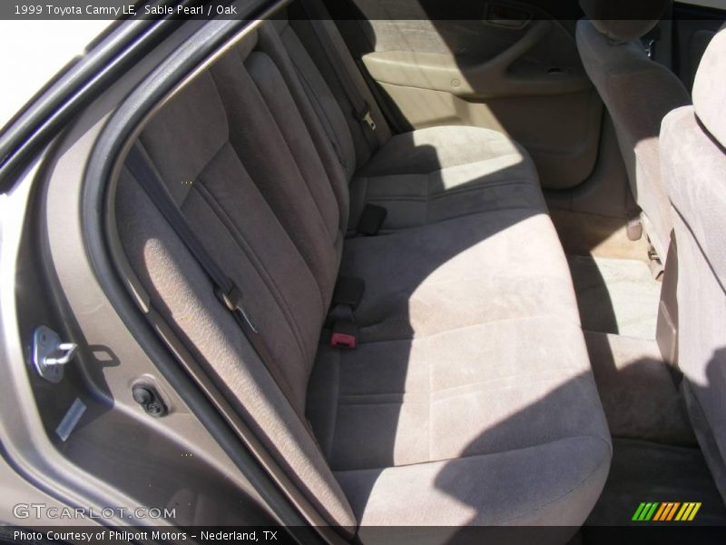Sable Pearl / Oak 1999 Toyota Camry LE