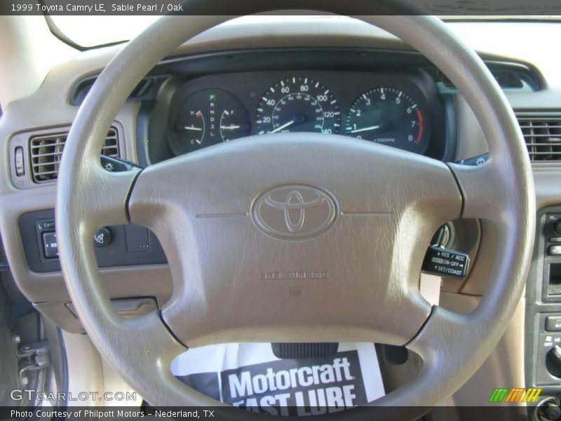 Sable Pearl / Oak 1999 Toyota Camry LE