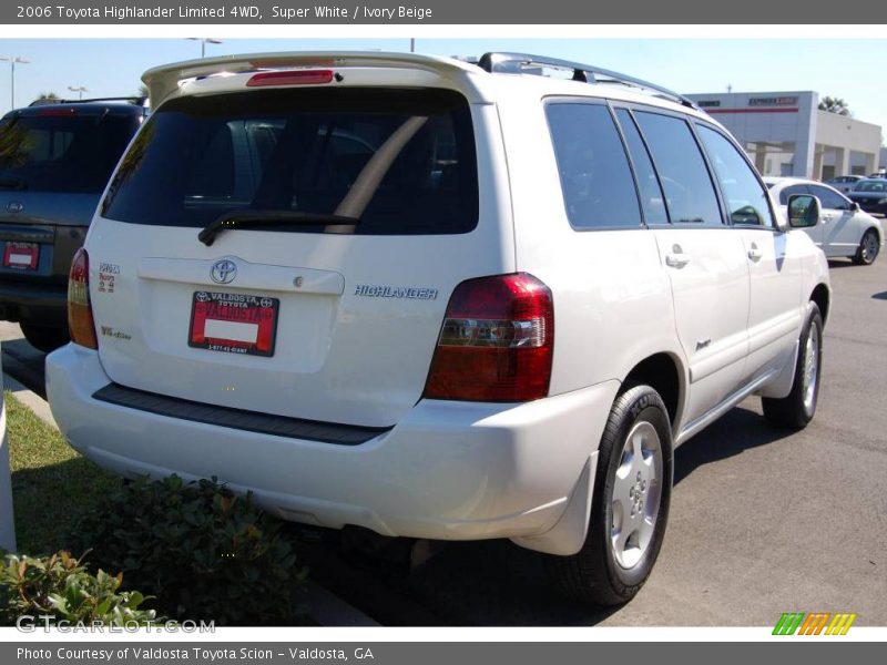 Super White / Ivory Beige 2006 Toyota Highlander Limited 4WD
