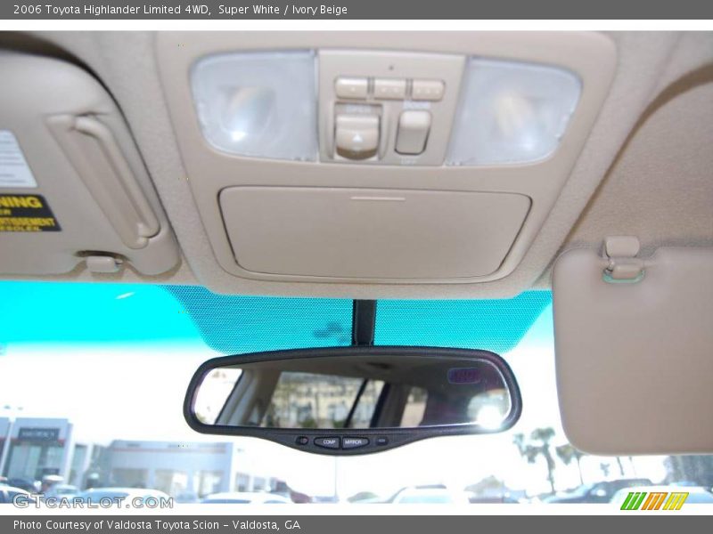 Super White / Ivory Beige 2006 Toyota Highlander Limited 4WD