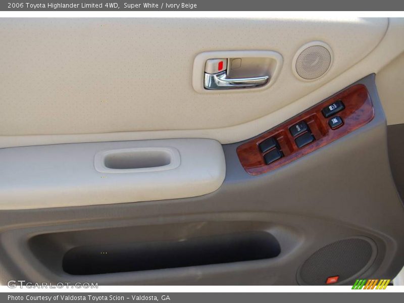 Super White / Ivory Beige 2006 Toyota Highlander Limited 4WD
