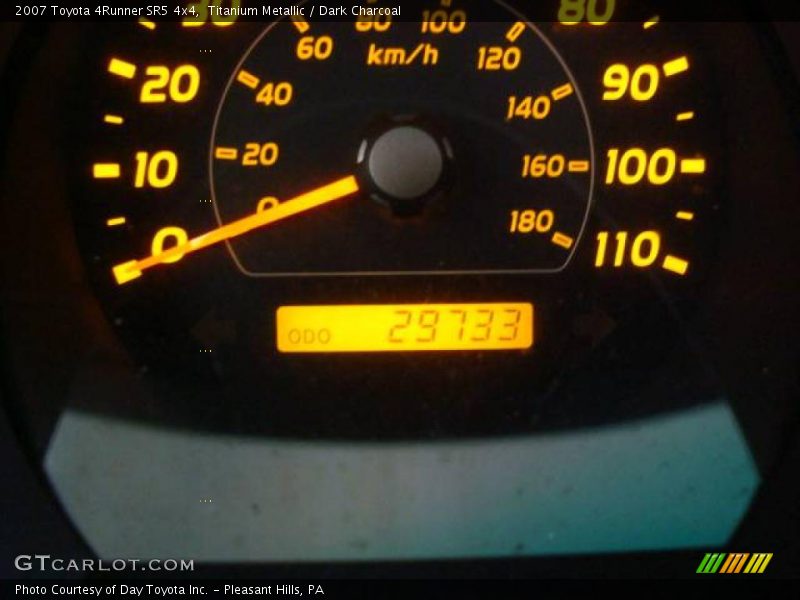 Titanium Metallic / Dark Charcoal 2007 Toyota 4Runner SR5 4x4