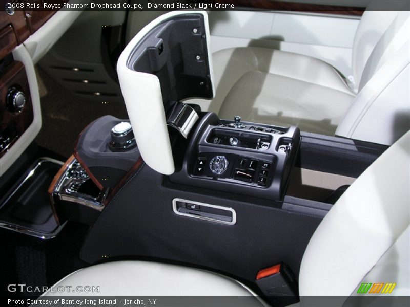 Diamond Black / Light Creme 2008 Rolls-Royce Phantom Drophead Coupe