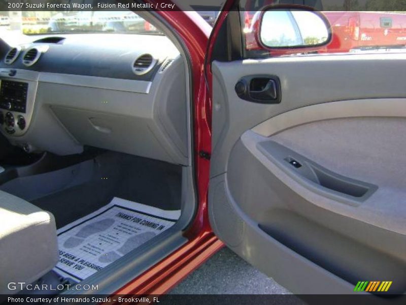 Fusion Red Metallic / Grey 2007 Suzuki Forenza Wagon