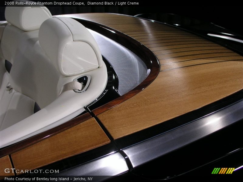 Diamond Black / Light Creme 2008 Rolls-Royce Phantom Drophead Coupe