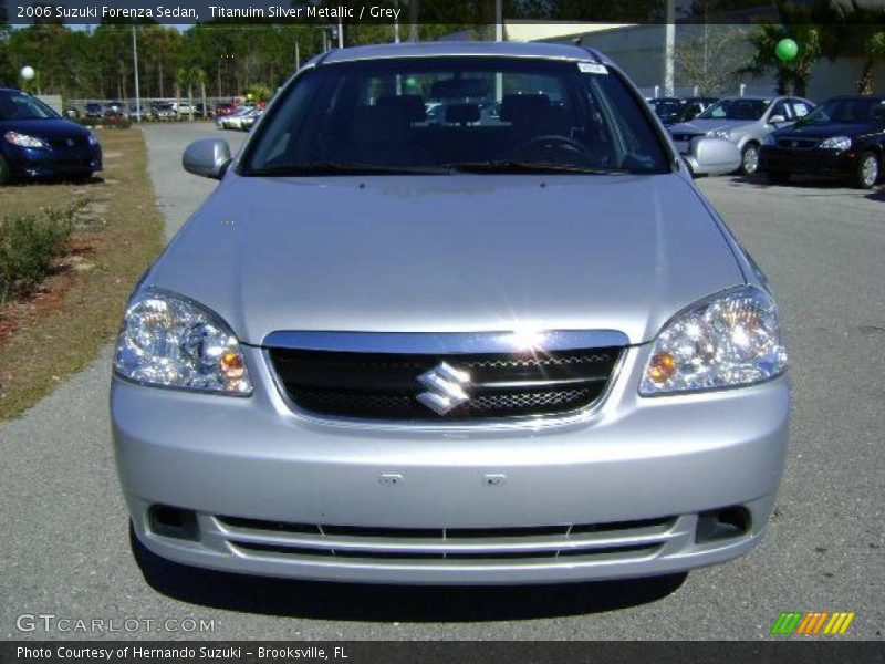 Titanuim Silver Metallic / Grey 2006 Suzuki Forenza Sedan