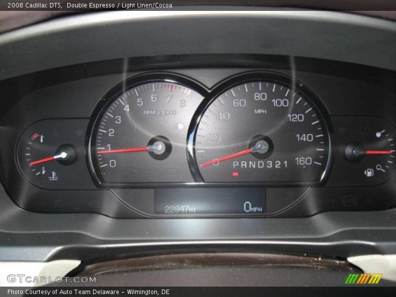 Double Espresso / Light Linen/Cocoa 2008 Cadillac DTS