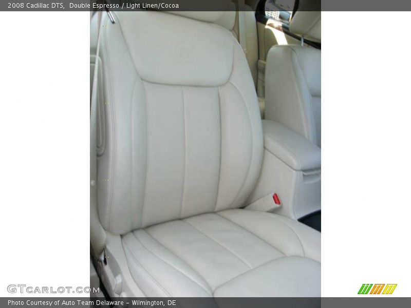 Double Espresso / Light Linen/Cocoa 2008 Cadillac DTS