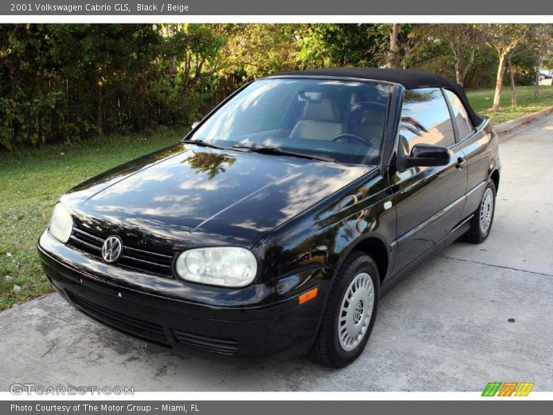 Black / Beige 2001 Volkswagen Cabrio GLS