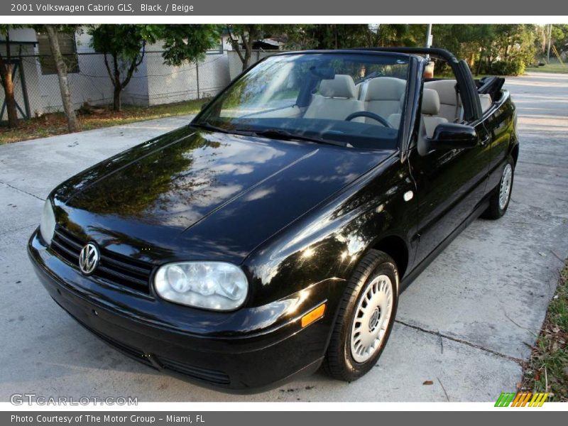 Black / Beige 2001 Volkswagen Cabrio GLS