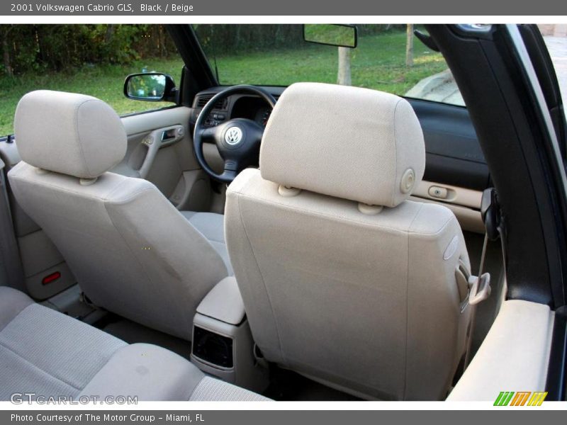 Black / Beige 2001 Volkswagen Cabrio GLS