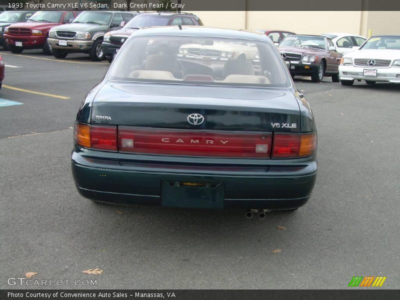 Dark Green Pearl / Gray 1993 Toyota Camry XLE V6 Sedan