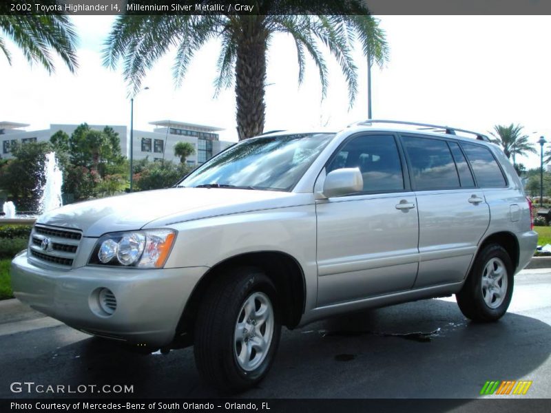 Millennium Silver Metallic / Gray 2002 Toyota Highlander I4