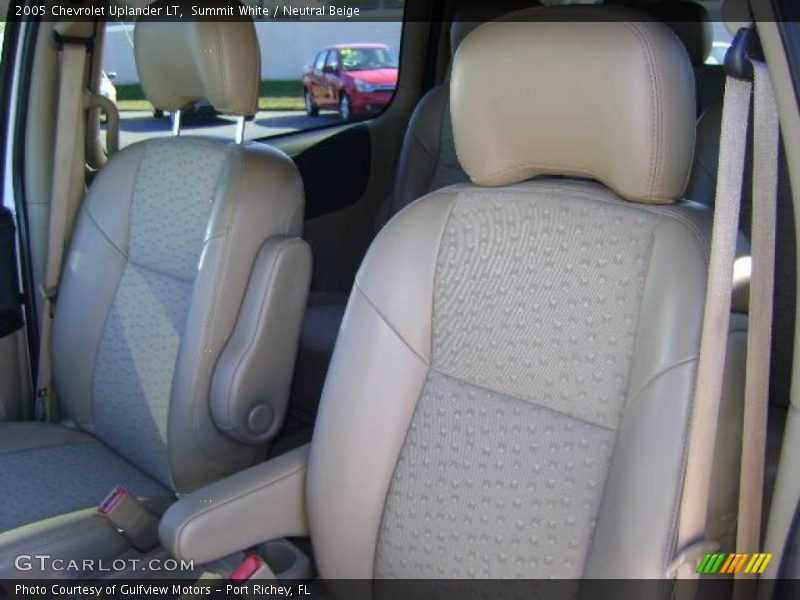 Summit White / Neutral Beige 2005 Chevrolet Uplander LT