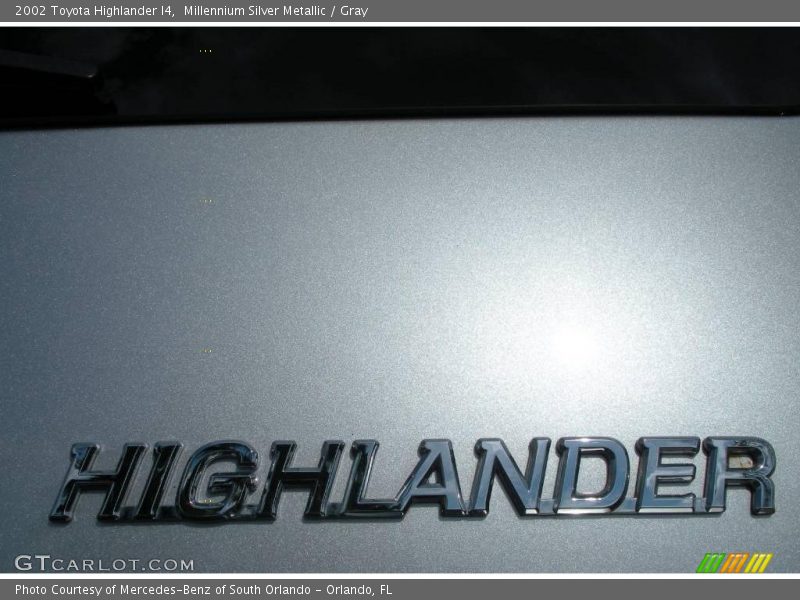 Millennium Silver Metallic / Gray 2002 Toyota Highlander I4