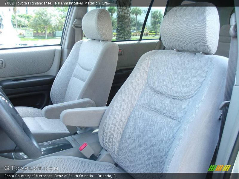 Millennium Silver Metallic / Gray 2002 Toyota Highlander I4