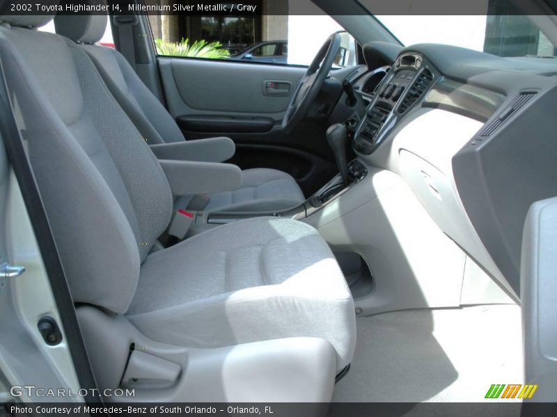 Millennium Silver Metallic / Gray 2002 Toyota Highlander I4