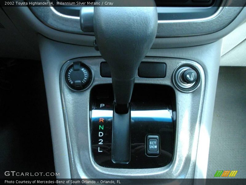 Millennium Silver Metallic / Gray 2002 Toyota Highlander I4