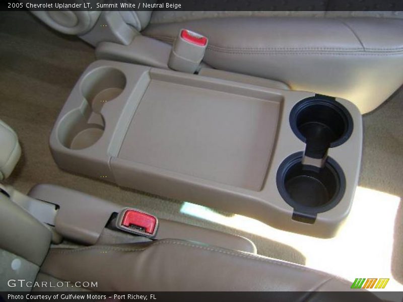 Summit White / Neutral Beige 2005 Chevrolet Uplander LT