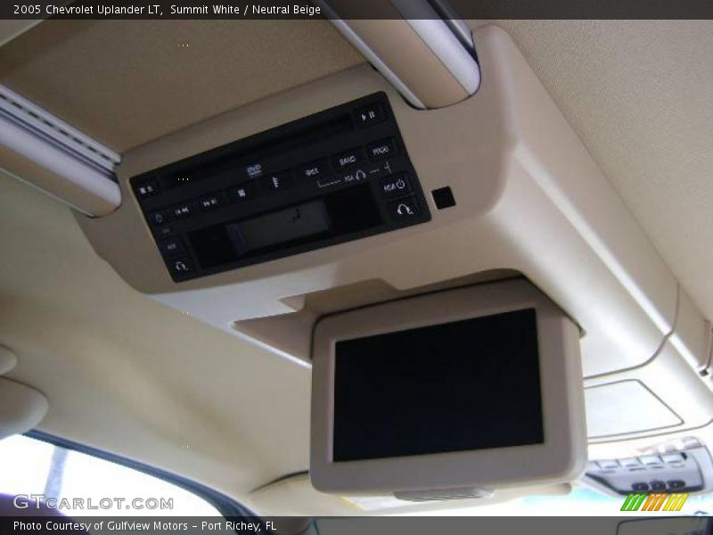 Summit White / Neutral Beige 2005 Chevrolet Uplander LT