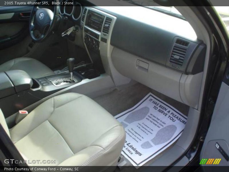 Black / Stone 2005 Toyota 4Runner SR5