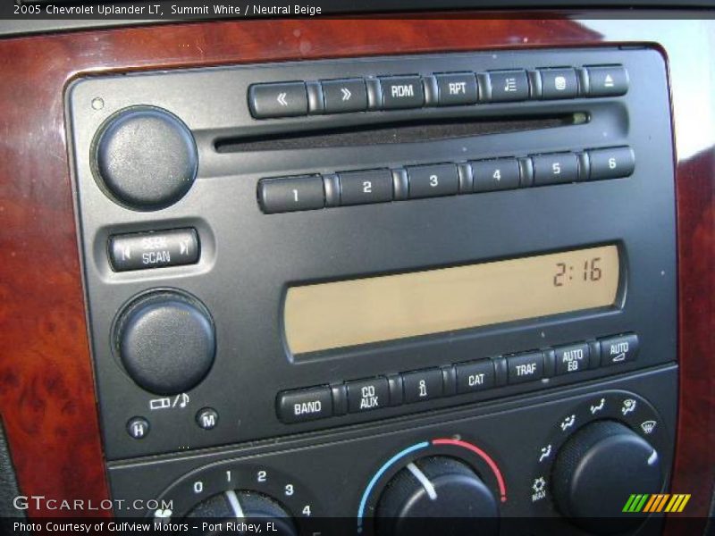 Summit White / Neutral Beige 2005 Chevrolet Uplander LT