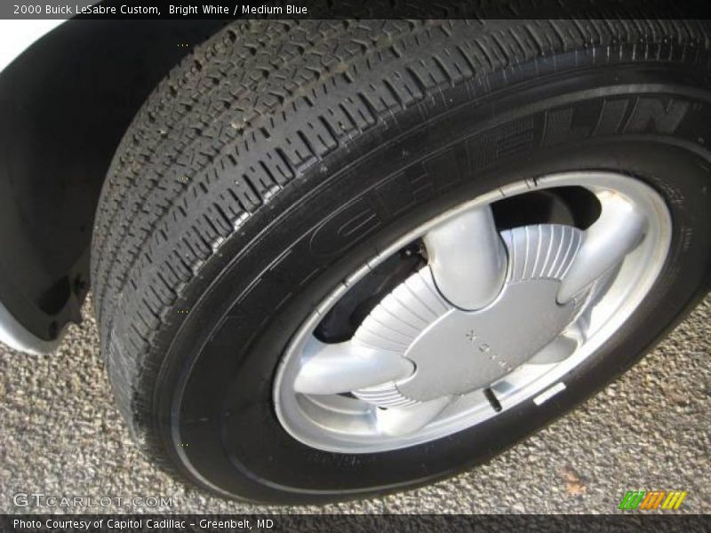 Bright White / Medium Blue 2000 Buick LeSabre Custom