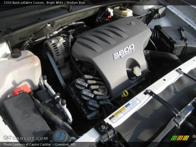Bright White / Medium Blue 2000 Buick LeSabre Custom