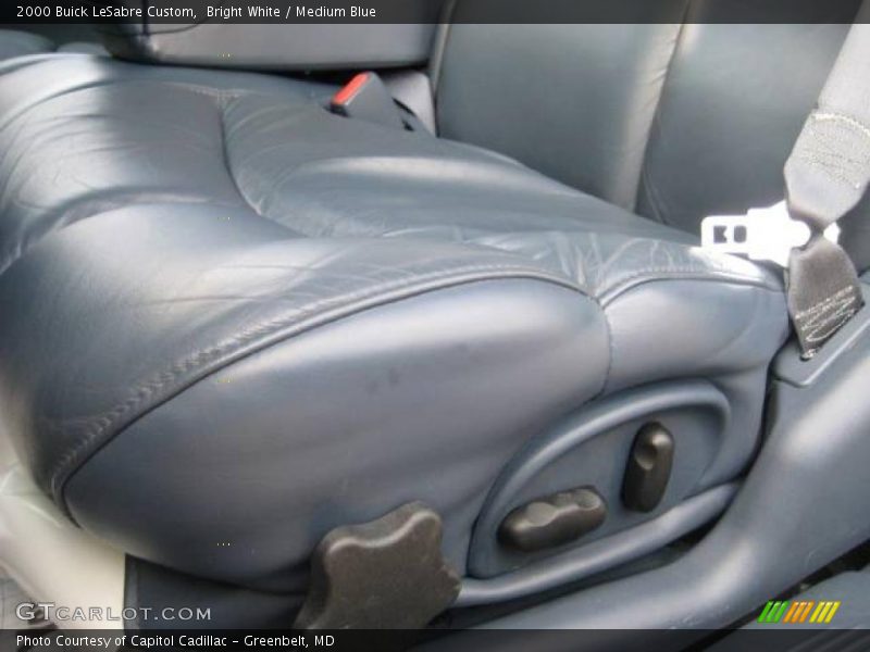 Bright White / Medium Blue 2000 Buick LeSabre Custom