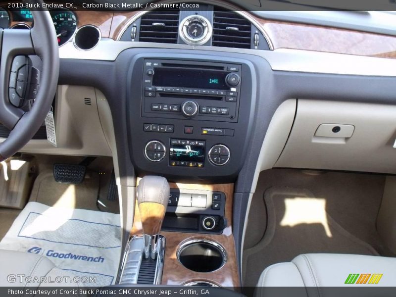 Carbon Black Metallic / Cashmere/Cocoa 2010 Buick Enclave CXL